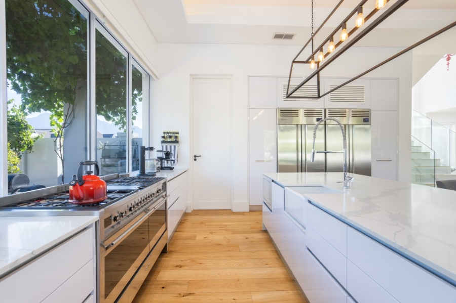 4 Bedroom Property for Sale in Val De Vie Estate Western Cape